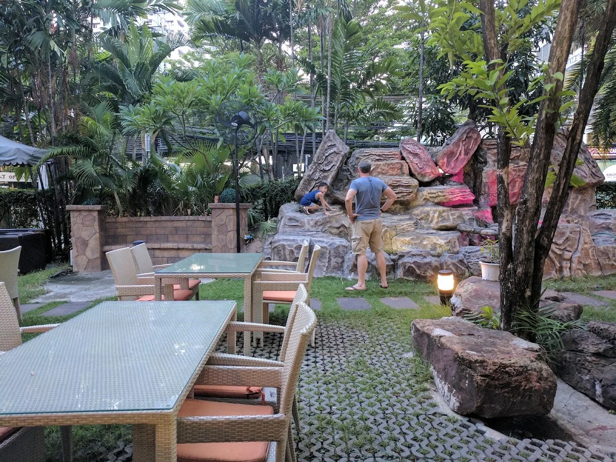 แผนที่เส้นทางเดินจากMRT สุขุมวิทไปBeirut Restaurant - Sukhumvit 39 | مطعم بيروت ย่านนานา