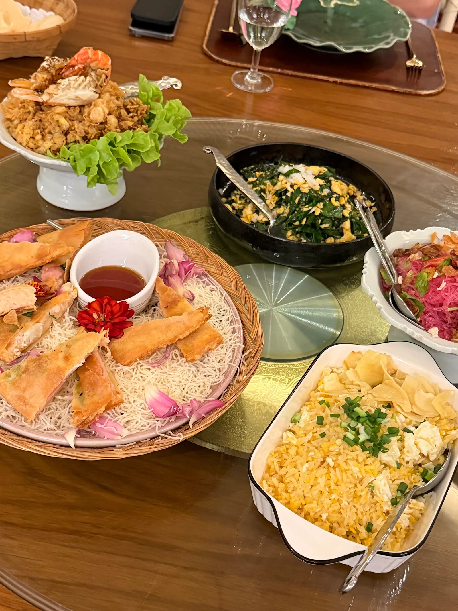 ภาพจริงของ กินรี by Vanessa WU สุขุมวิท 8 ย่านนานา จาก Google Maps (รูปที่ 3)